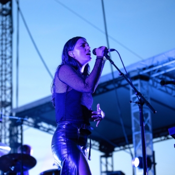 Sharon Van Etten and The Attachment Theory are a force at XPNFest