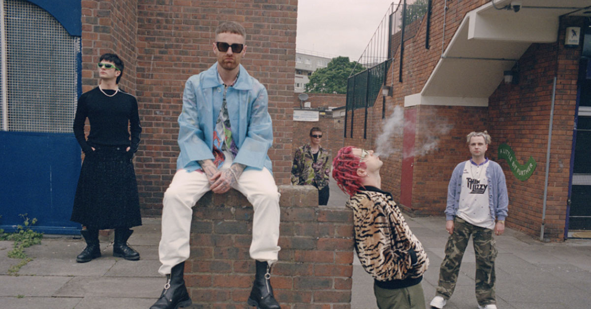 トランプ Summer 2025 Fontaines - Mixed World Cafe Playlist for 03/17/2025 - WXPN | Vinyl At Heart