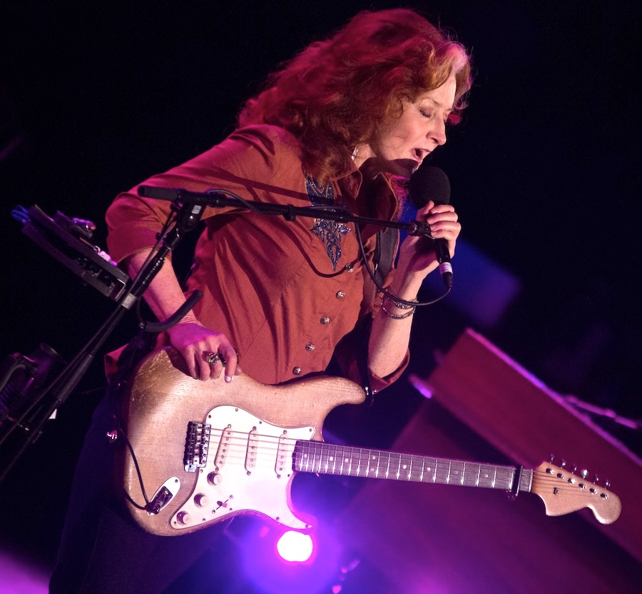 Review Bonnie Raitt Shines In A Night Of Blues Rock And Folk At The Grand Wxpn Vinyl At Heart