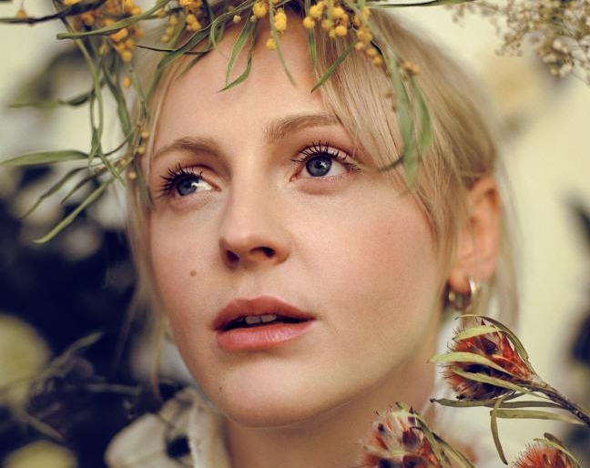 Laura Marling | courtesy of the artist