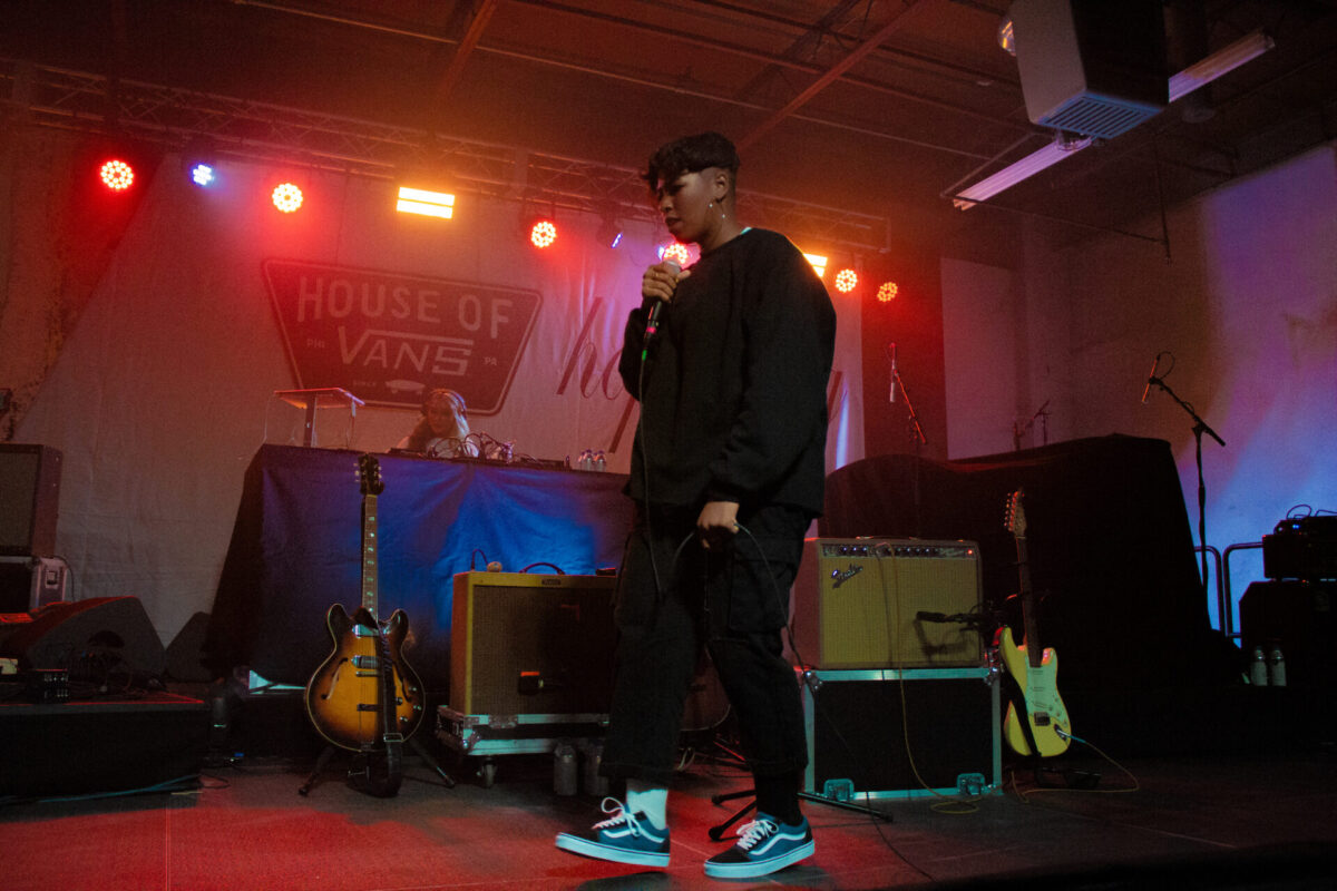 inflatie Opvoeding Geelachtig From Tierra Whack to Phantogram, the House of Vans pop-up brings a vibrant  lineup to a 2nd Street warehouse - WXPN | Vinyl At Heart