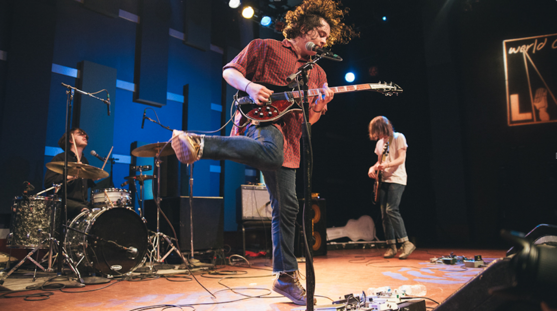 The Districts &#8211; &#8220;4th and Roebling&#8221; (World Cafe Session)