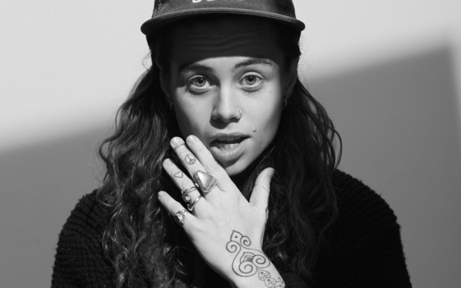 Listen: Tash Sultana digs into Notion and plays Jungle for World Cafe